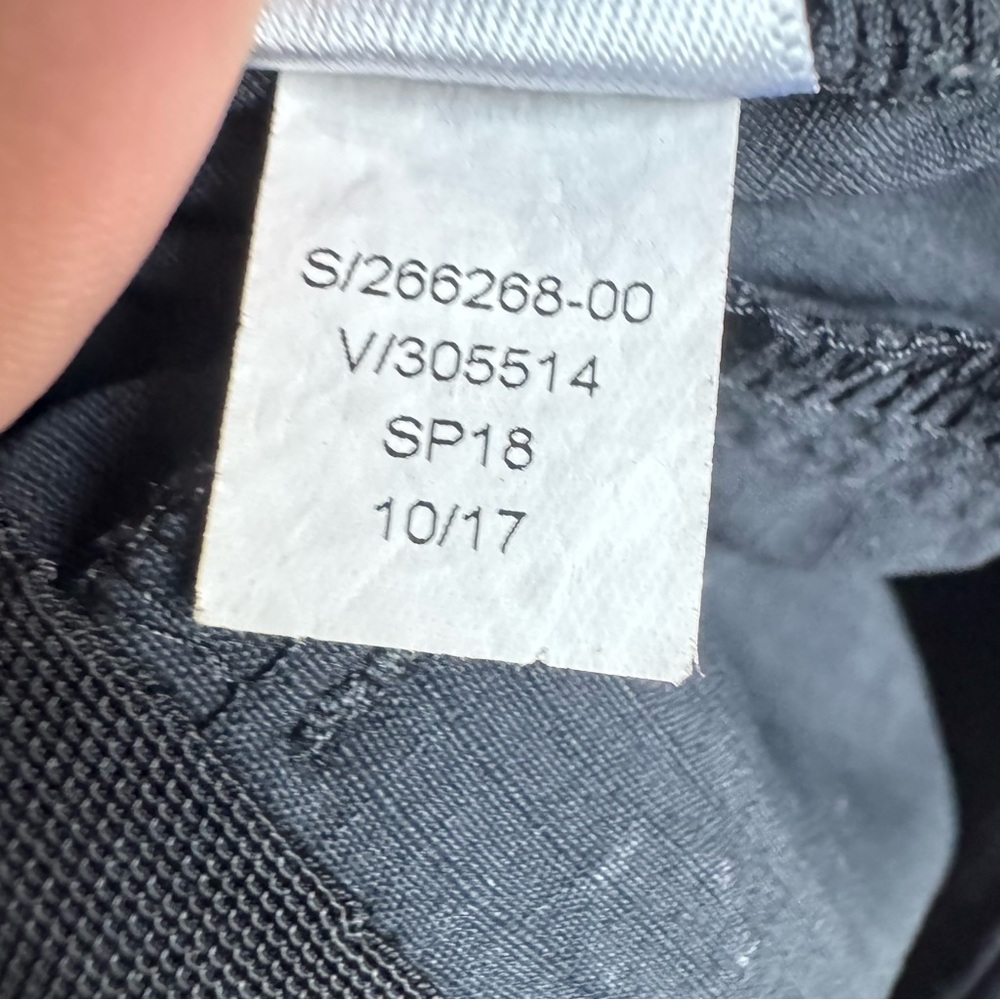 Athleta Trekkie Short 4” - Picture 5 of 5